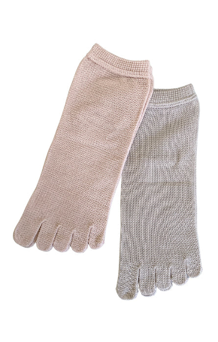Zehensocken aus Seidennetz