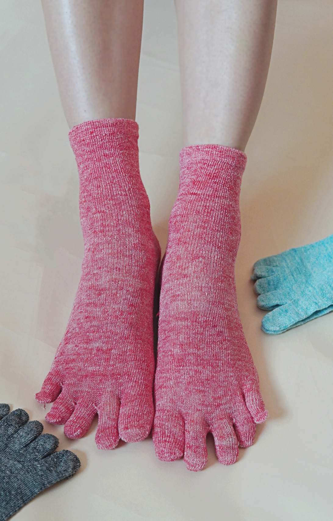 Weiche Zehensocken aus Seide, Hanf und Leinen