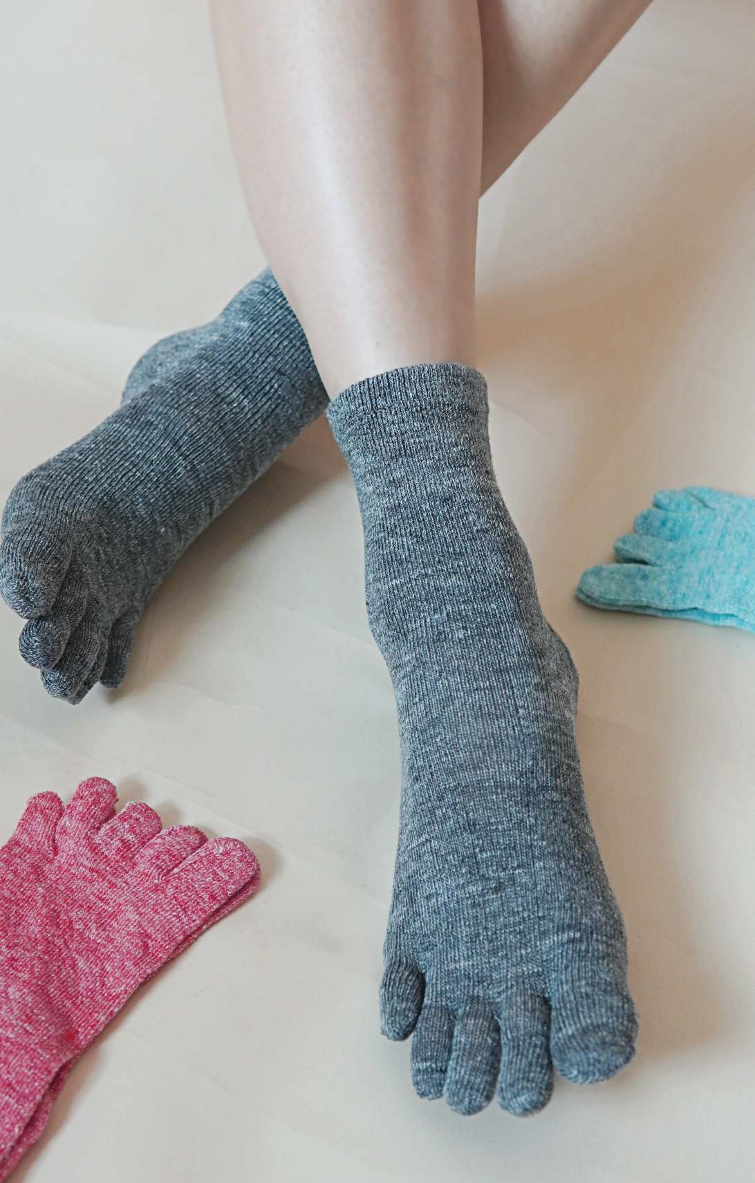 Weiche Zehensocken aus Seide, Hanf und Leinen